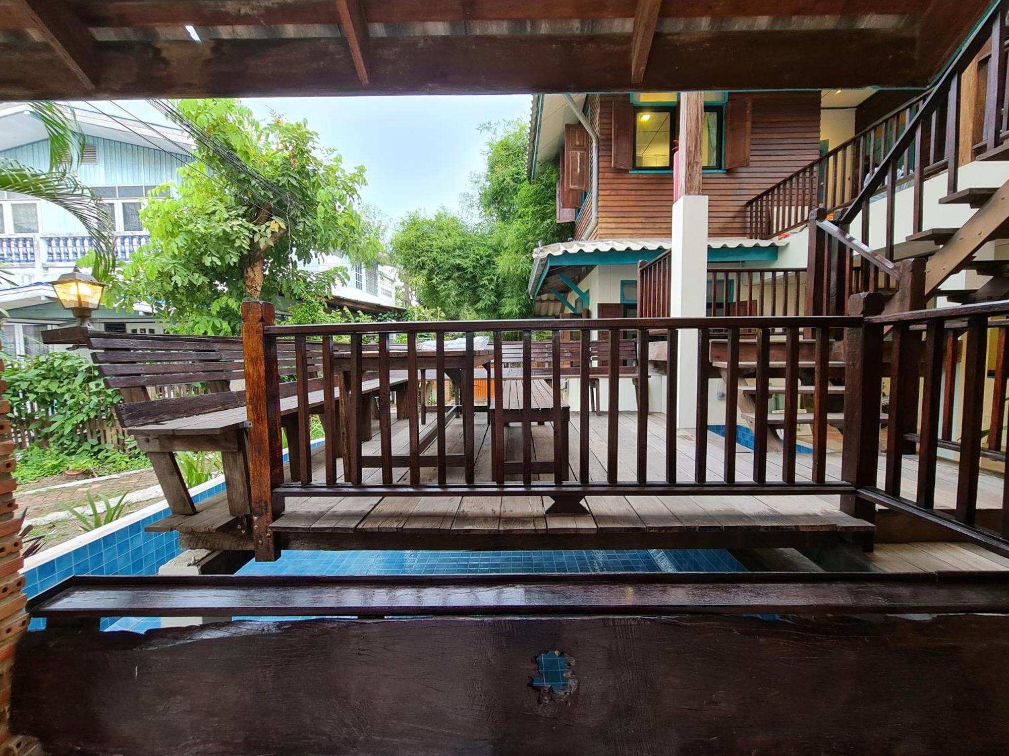 Апартаменты Tepbunthomhouse Ayutthaya Экстерьер фото