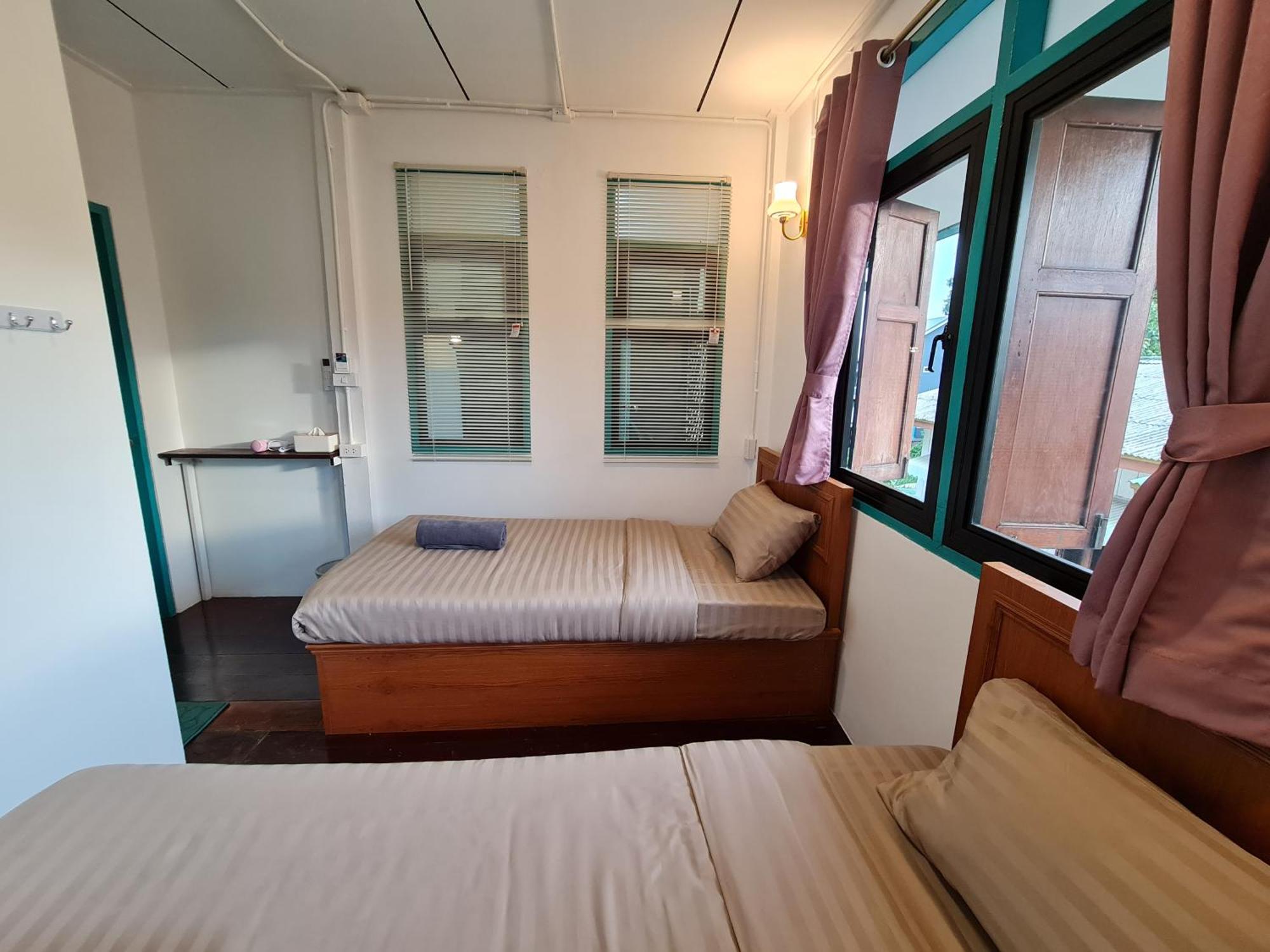 Апартаменты Tepbunthomhouse Ayutthaya Экстерьер фото