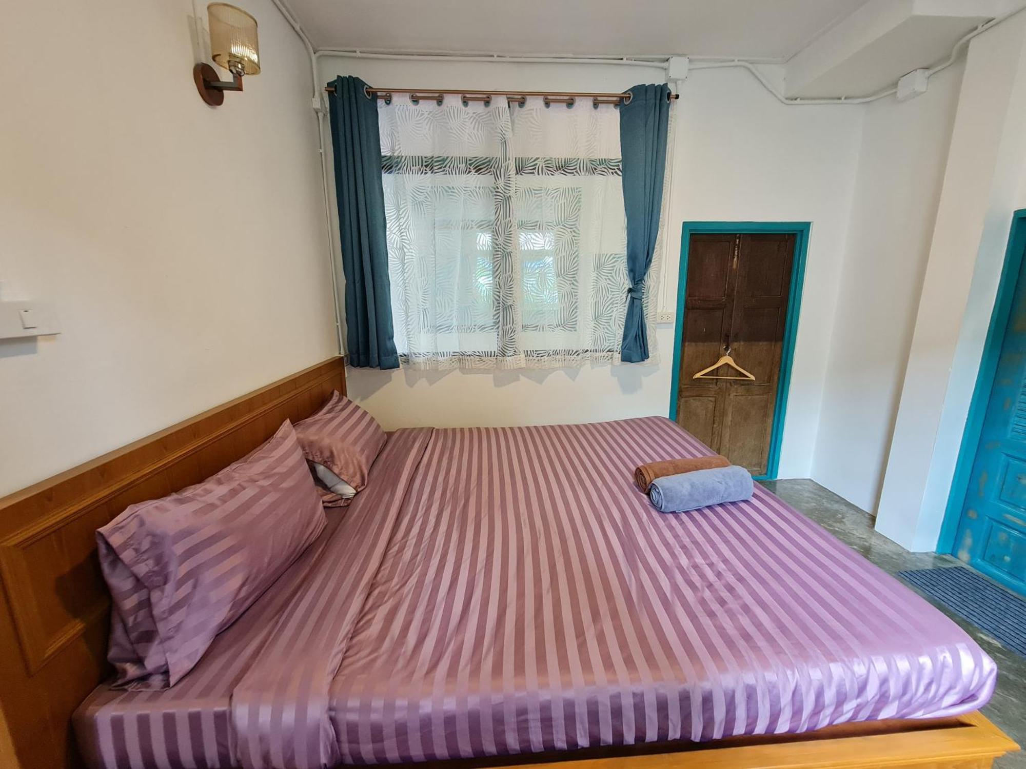 Апартаменты Tepbunthomhouse Ayutthaya Экстерьер фото