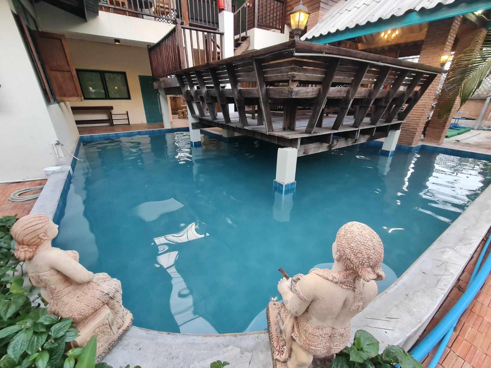 Апартаменты Tepbunthomhouse Ayutthaya Экстерьер фото